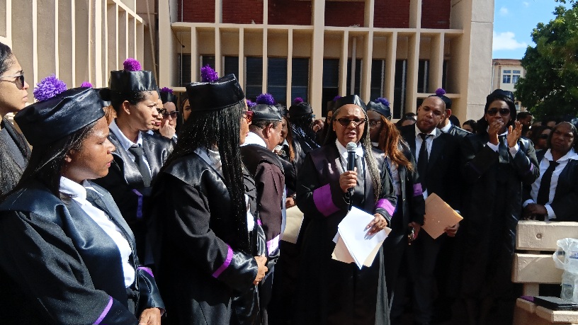 Magistrada_hablando