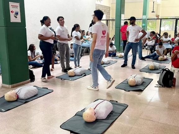 Simulacro primeros auxilios