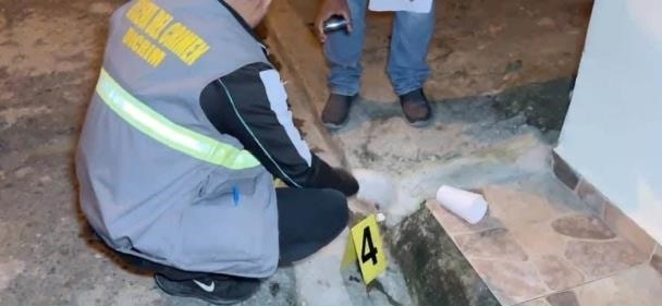 Encuentran hombre muerto en Friusa